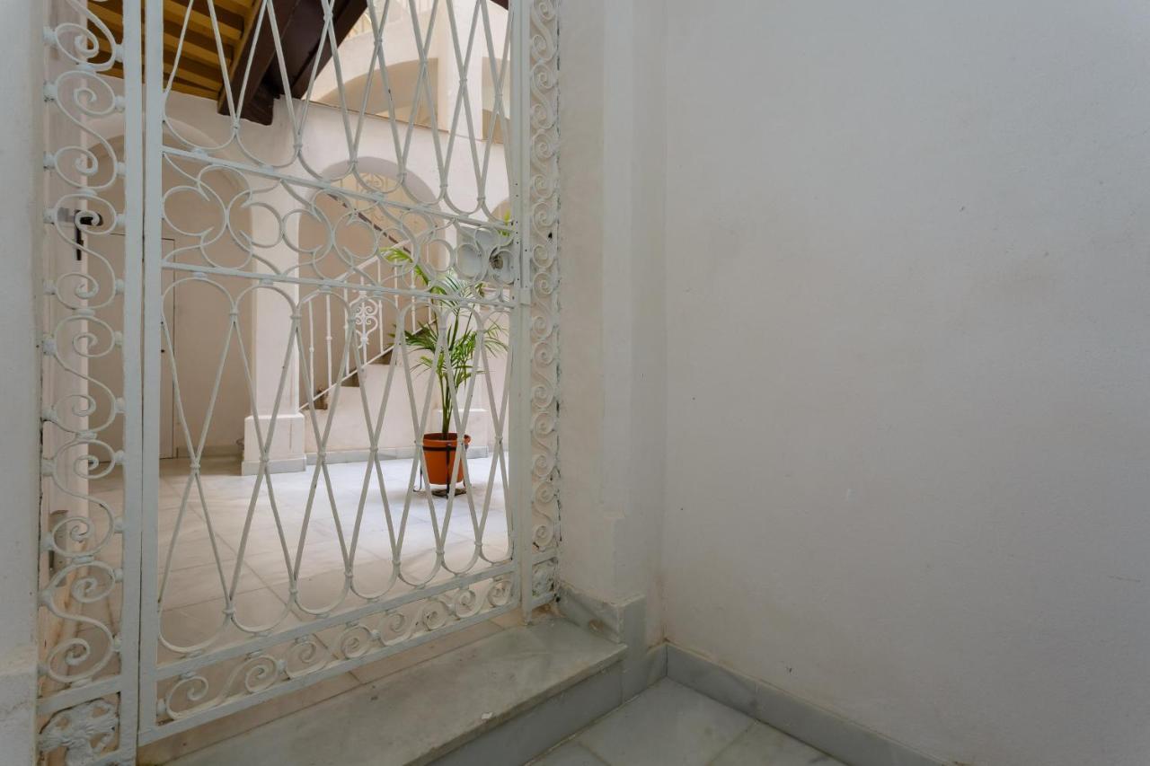 Apartamentos Loto Y Liz By Cadiz4Rentals Exterior photo